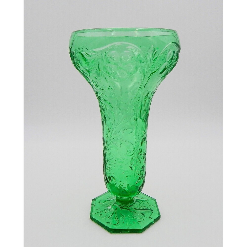 McKee Green Rock Crystal Flower Vaseline Glass Vase Uranium 11 Inch Floral